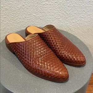 Nioslo - Brown Woven Leather Mules